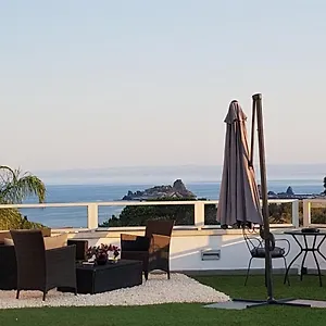 Attico Gurne Bed & Breakfast Acireale