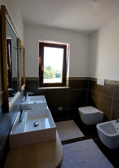 Bed & Breakfast Casa Edith Libano Italien